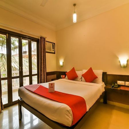 Ginger Tree Resort At The Beach Candolim Exteriör bild