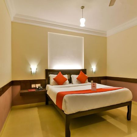 Ginger Tree Resort At The Beach Candolim Exteriör bild