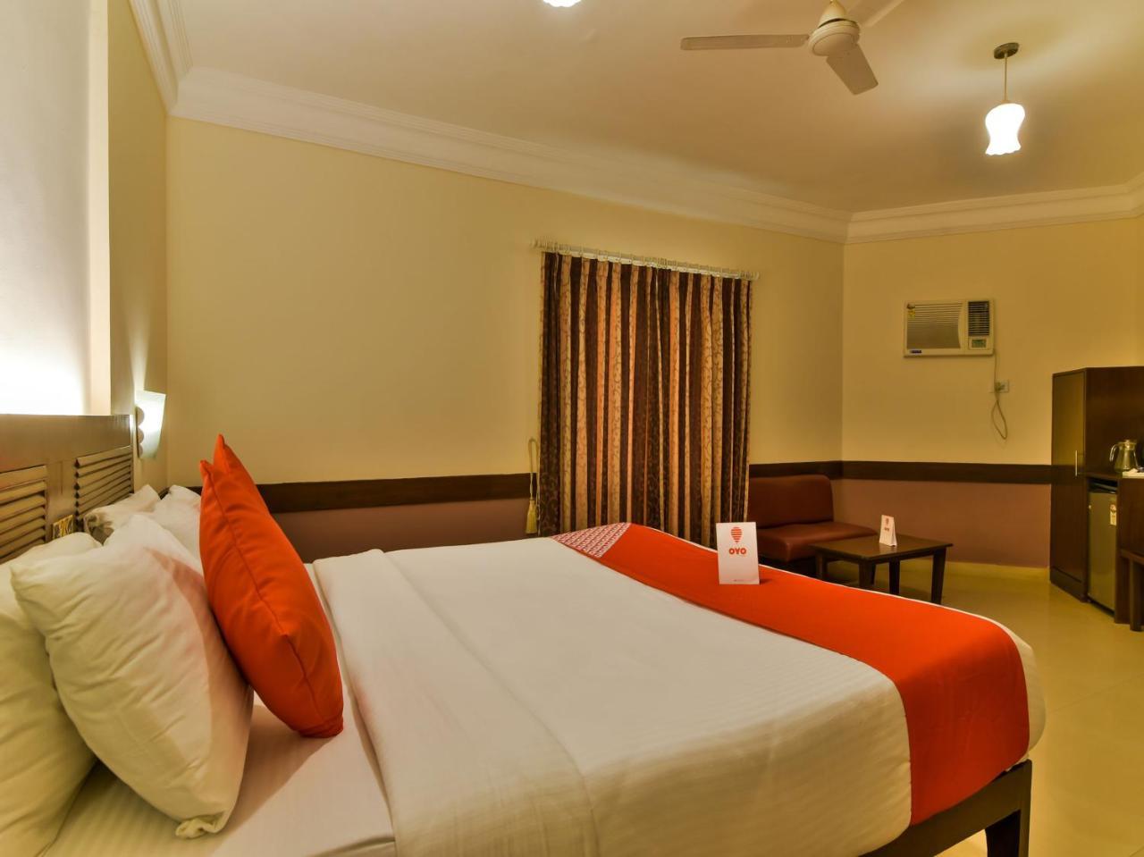 Ginger Tree Resort At The Beach Candolim Exteriör bild